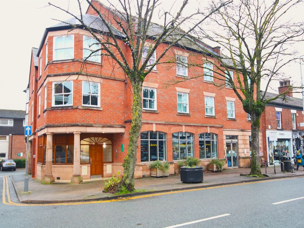 2 bed flat to rent in Library Place, London Road, Alderley Edge SK9, £1,200 pcm