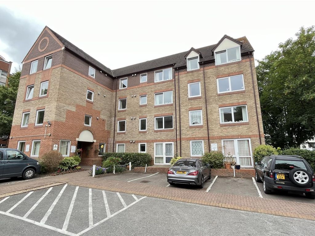 1 bed property to rent in Cedar Road, Sutton SM2, £1,100 pcm