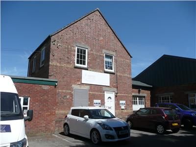Commercial property to let in Bath Road Business Centre, Bath Road, Devizes, Wiltshire SN10, Non quoting
