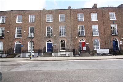 Office to let in 8 The Crescent, Taunton, Somerset TA1, £15,000 pa