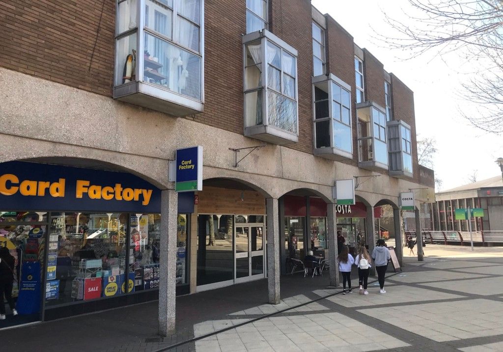 Retail premises to let in 4 Somerset Square, Nailsea, Bristol, Somerset BS48, £17,500 pa