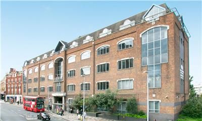 Office to let in Falcon Road, London, Greater London SW11, Non quoting