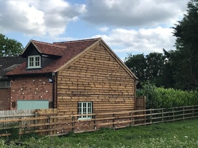 Office to let in The Barn, R/O The Paddock, Higher Rads End, Milton Keynes, Bedfordshire MK17, £12,000 pa