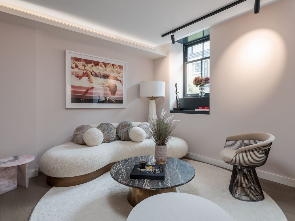 New home, 1 bed flat for sale in Chapter House, Covent Garden WC2B, £1,085,000