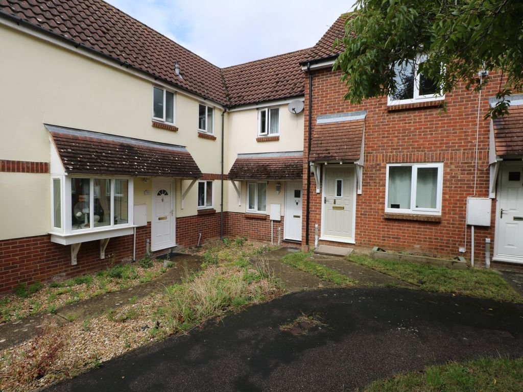 2 bed terraced house to rent in Ryders Way, Rickinghall, Diss IP22, £750 pcm