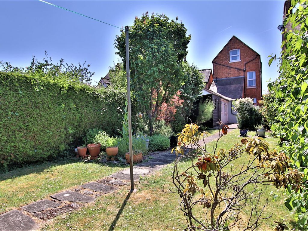 4 bed property for sale in Ashchurch Road, Ashchurch, Tewkesbury GL20, £460,000