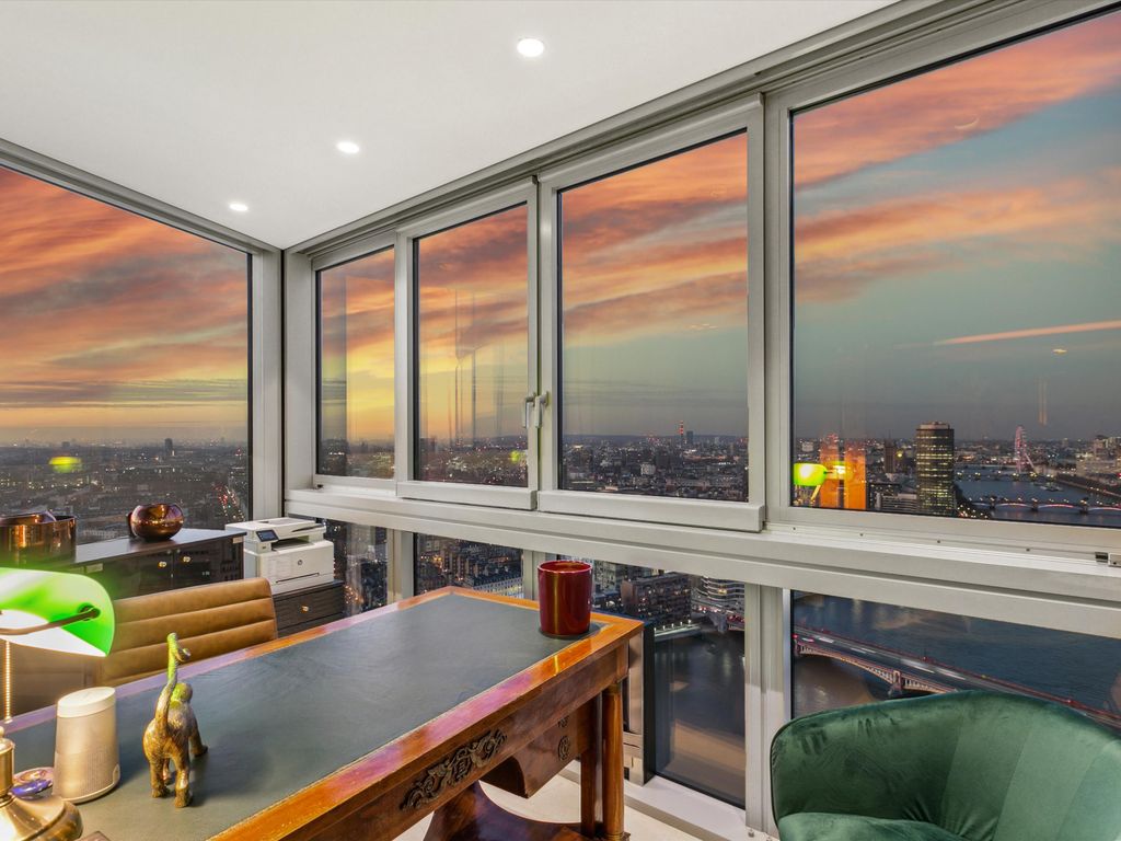 New home, 3 bed flat for sale in The Tower, St. George Wharf, London SW8, £4,000,000