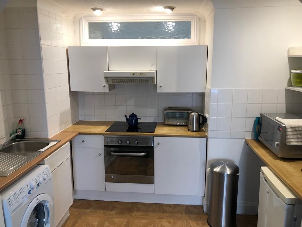 1 bed flat to rent in Temple Street, Brighton BN1, £800 pcm