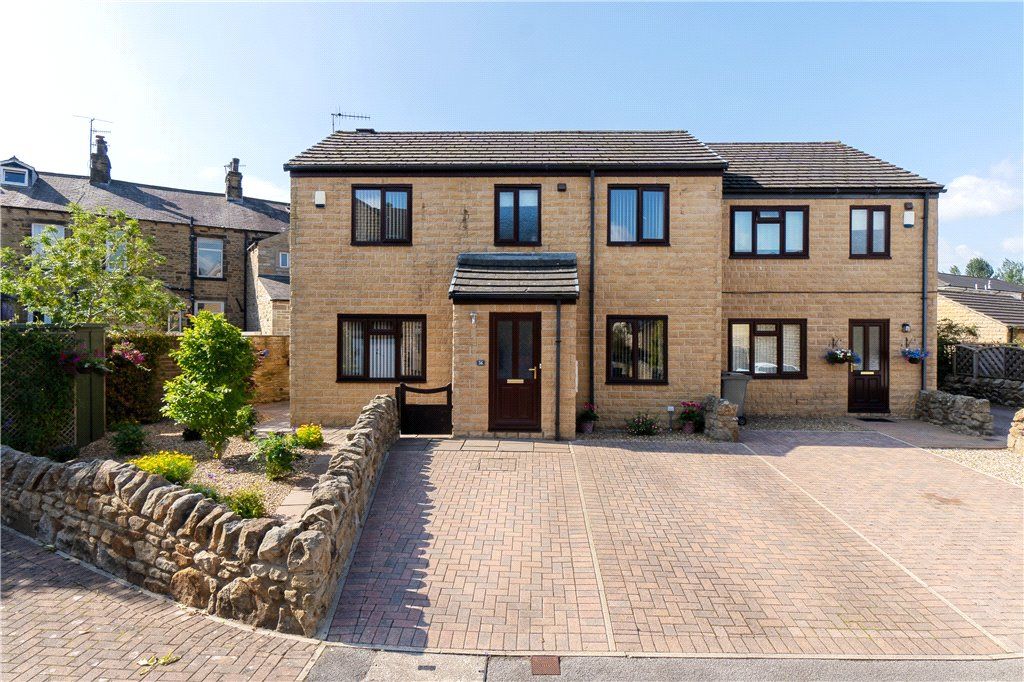 3 bed semi-detached house for sale in Carleton Avenue, Skipton, North Yorkshire BD23, £350,000