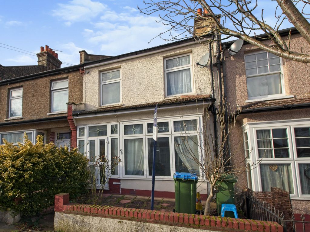 3 bed terraced house for sale in Congress Road, London SE2, £410,000