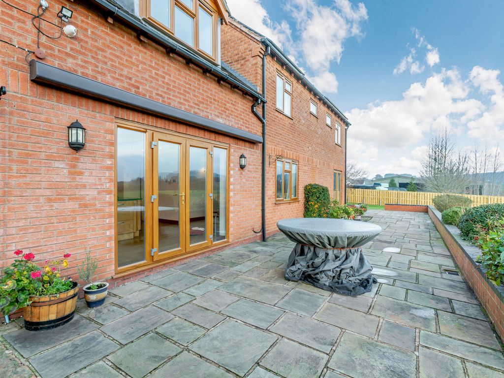 4 bed detached house for sale in Astwood Lane Stoke Prior Bromsgrove, Worcestershire B60, £850,000