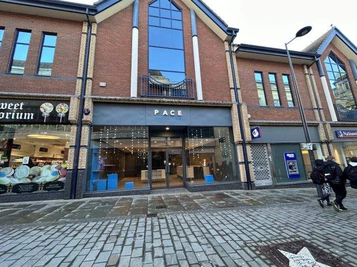 Commercial property to let in 4 Albion Street, Derby, Derby DE1, £27,500 pa