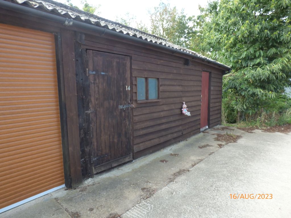 Parking/garage to rent in Church Road, Aldeby, Beccles NR34, £114 pcm