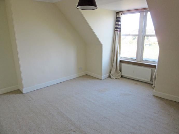 4 bed flat to rent in Pentland Terrace, Edinburgh EH10, £1,850 pcm