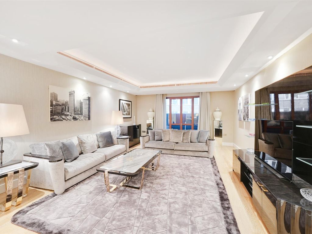 2 bed flat for sale in Lancelot Place, London SW7, £6,000,000