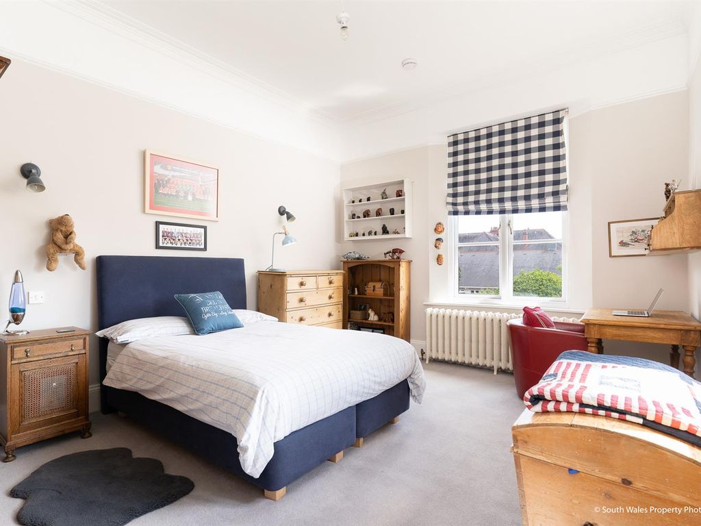 5 bed detached house for sale in Merthyr Mawr Road, Bridgend CF31, £799,950
