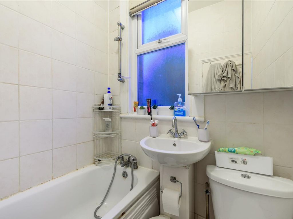 3 bed terraced house for sale in Kingthorpe Road, London, Greater London NW10, £430,000