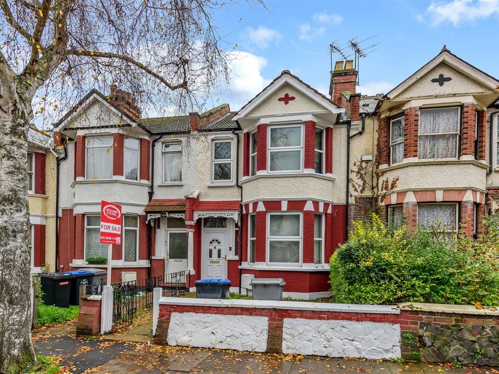 3 bed terraced house for sale in Kingthorpe Road, London, Greater London NW10, £430,000