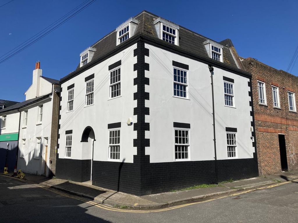 Serviced office to let in Room 1, Queens Place, Brighton BN1, £8,160 pa