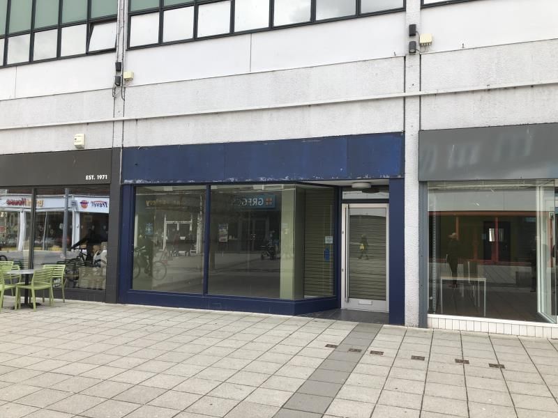Retail premises to let in Town Centre, 110, Queensway, Billingham TS23, £22,000 pa