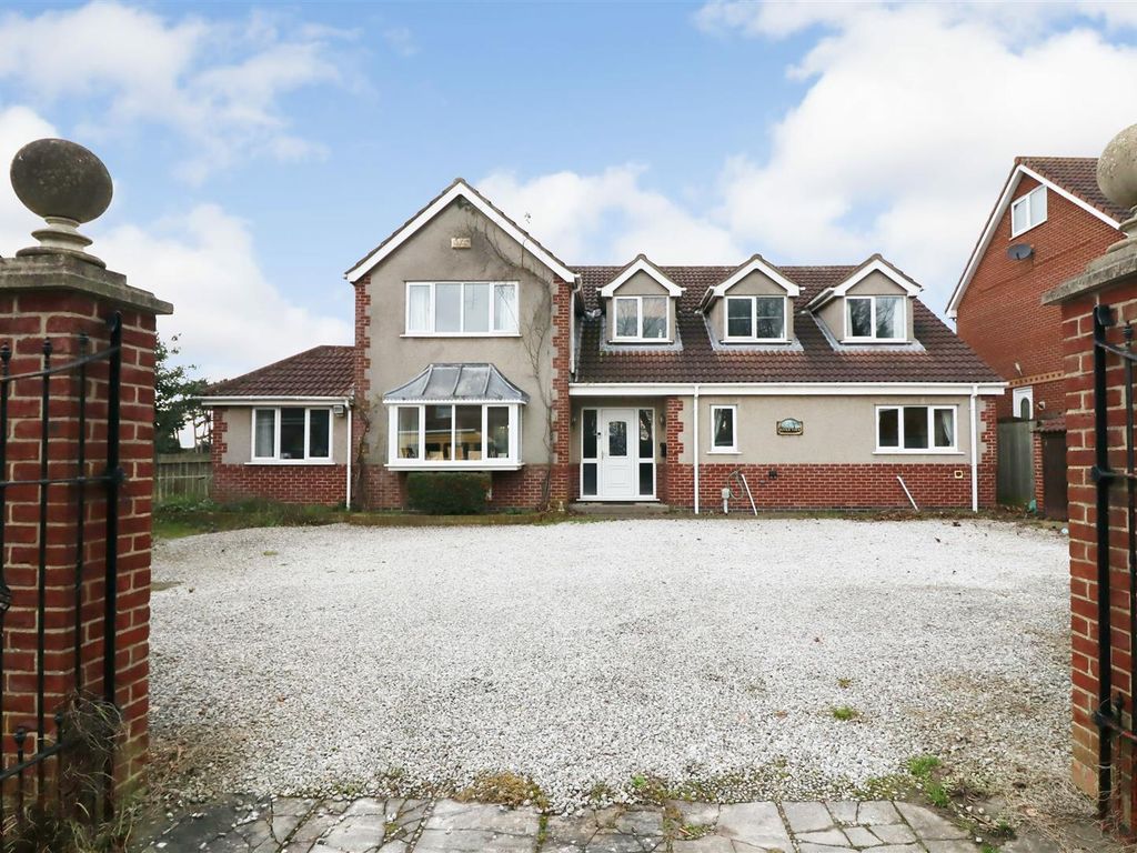 5 bed detached house for sale in Welton Old Road, Welton, Brough HU15, £550,000