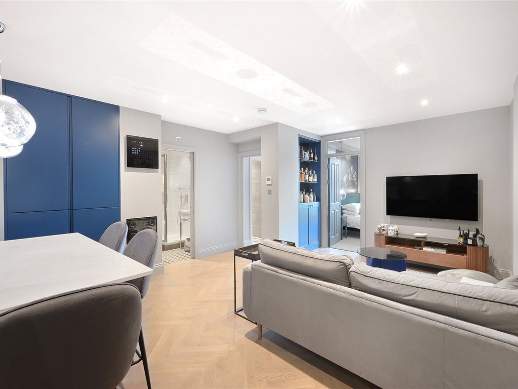 2 bed flat for sale in 15 Portman Square, Marylebone, London W1H, £1,395,000