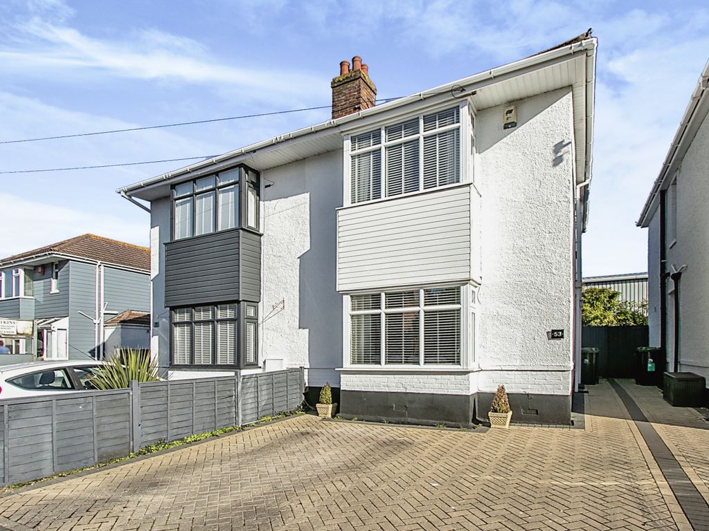 3 bed semi-detached house for sale in Fairmile Road, Christchurch BH23, £395,000