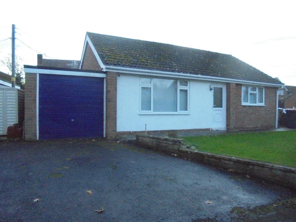 2 bed bungalow to rent in Shop Lane, High Ercall, Telford, Shropshire TF6, £850 pcm