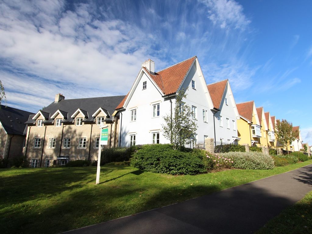 2 bed flat for sale in Barnhill Road, Chipping Sodbury BS37, £364,950