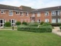 1 bed flat to rent in Gilbert Court, Bath Road, Thatcham RG18, £936 pcm