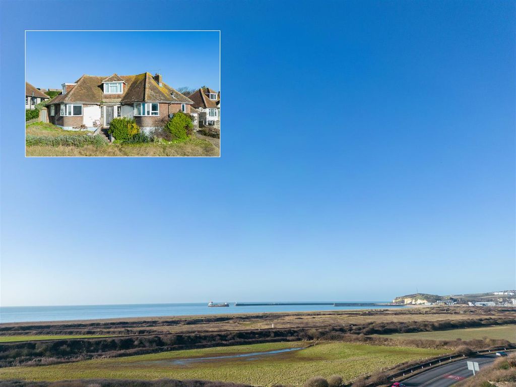 5 bed detached bungalow for sale in Marine Drive, Bishopstone, Seaford BN25, £550,000