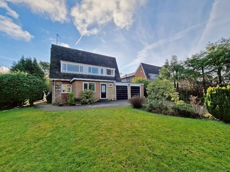 5 bed detached house for sale in Middle Drive, Ponteland, Newcastle Upon Tyne NE20, £650,000