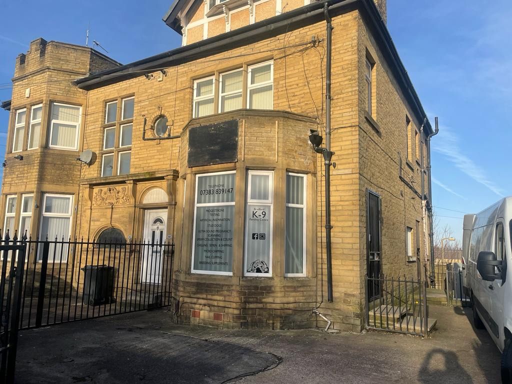 Terraced house to rent in Paley Road, Bradford BD4, £400 pcm