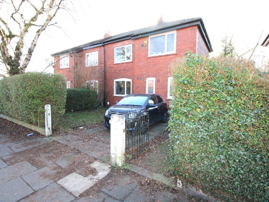 2 bed semi-detached house to rent in Darley Avenue, Chorlton M21, £1,300 pcm