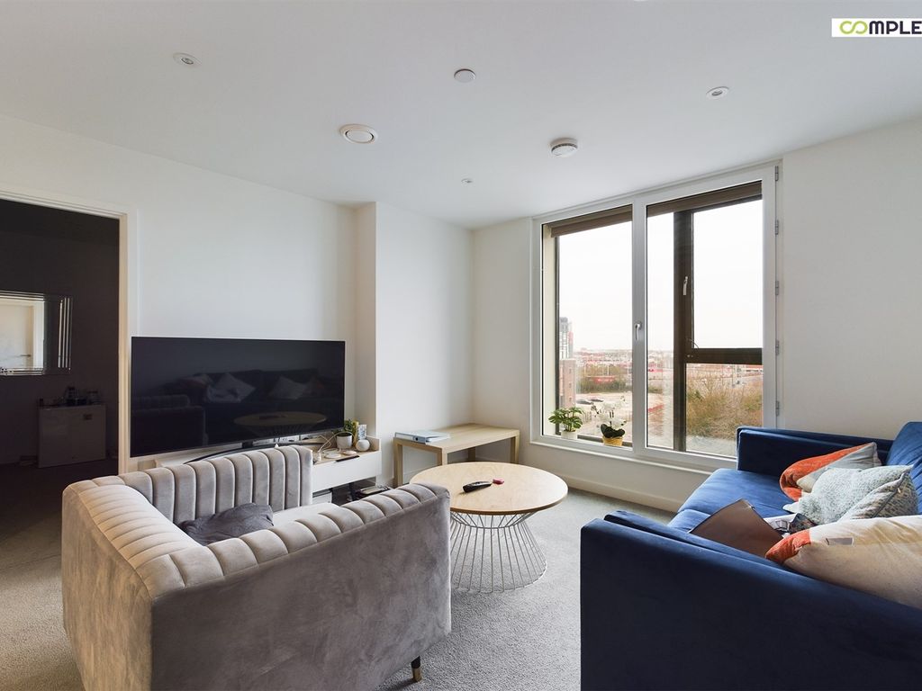 2 bed flat for sale in No 1 Old Trafford, 4 Wharf End M17, £240,000