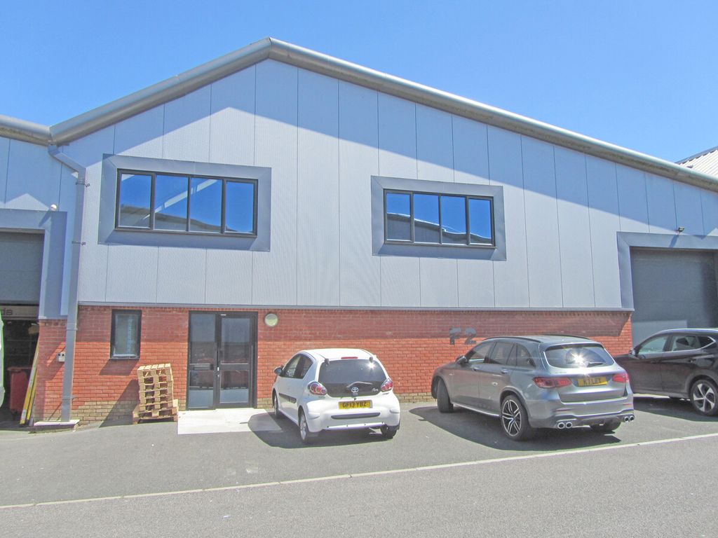 Commercial property to let in Unit Chaucer Business Park, Dittons Road, Polegate BN26, £28,000 pa