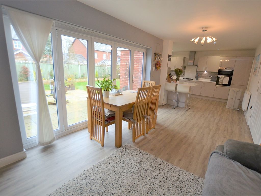 5 bed detached house for sale in Flint Close, Arclid, Sandbach CW11, £550,000