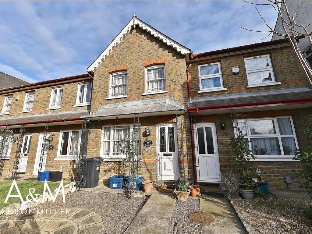 2 bed terraced house for sale in Horns Road, Ilford IG6, £400,000