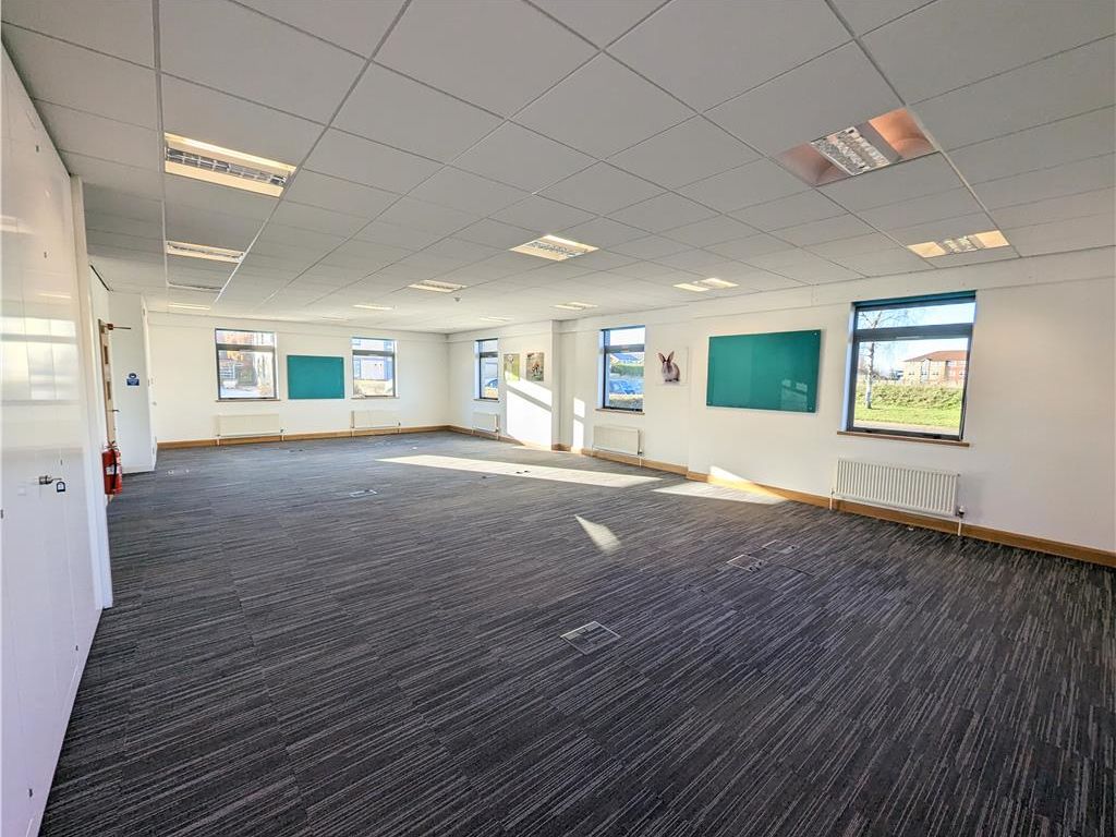 Office to let in Unit 7 York Business Park, 10 Great North Way, York YO26, £84,000 pa