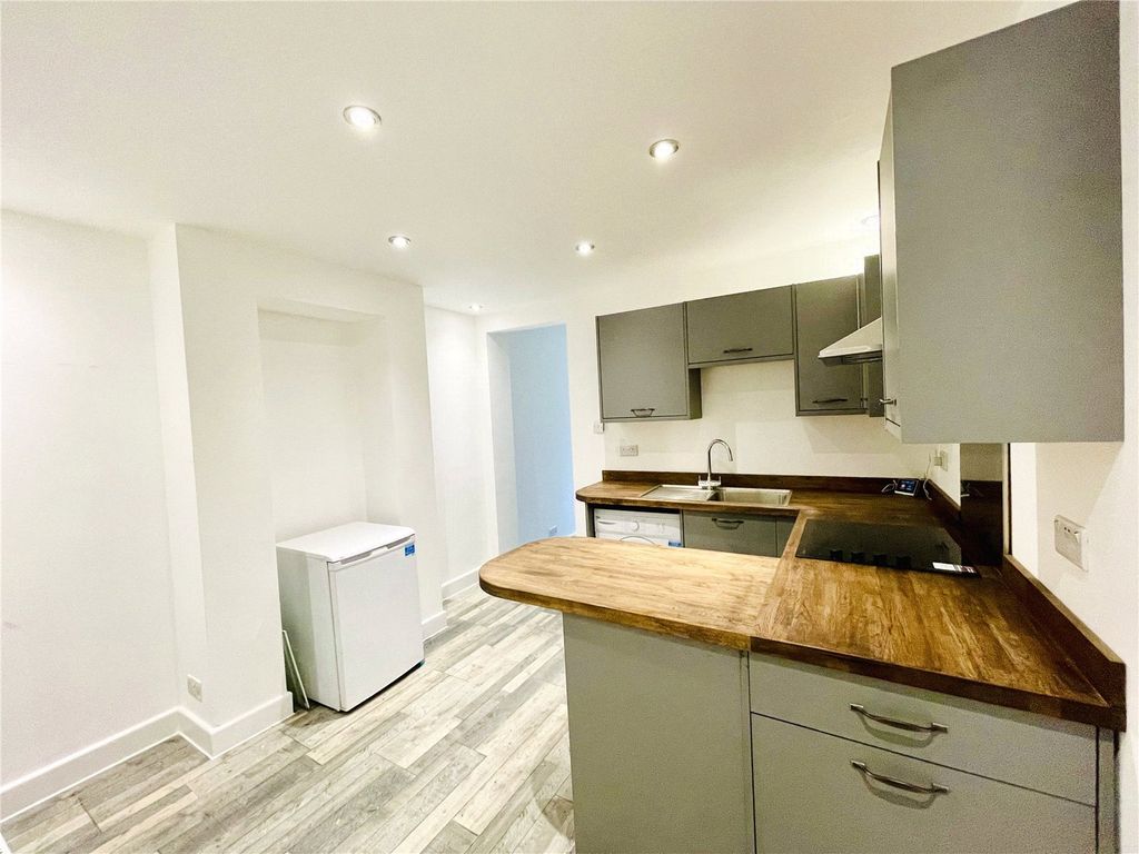 3 bed terraced house for sale in Keens Road, East Croydon, South Croydon CR0, £450,000