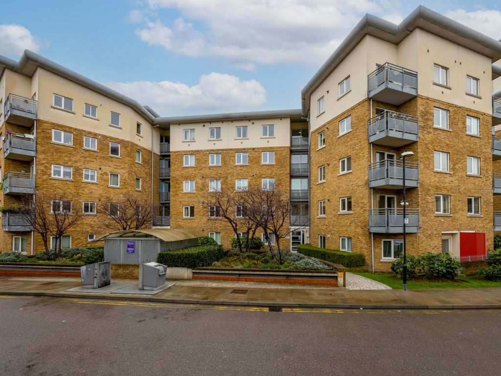 2 bed flat for sale in John Bell Tower East, 3 Pancras Way, London E3, £450,000