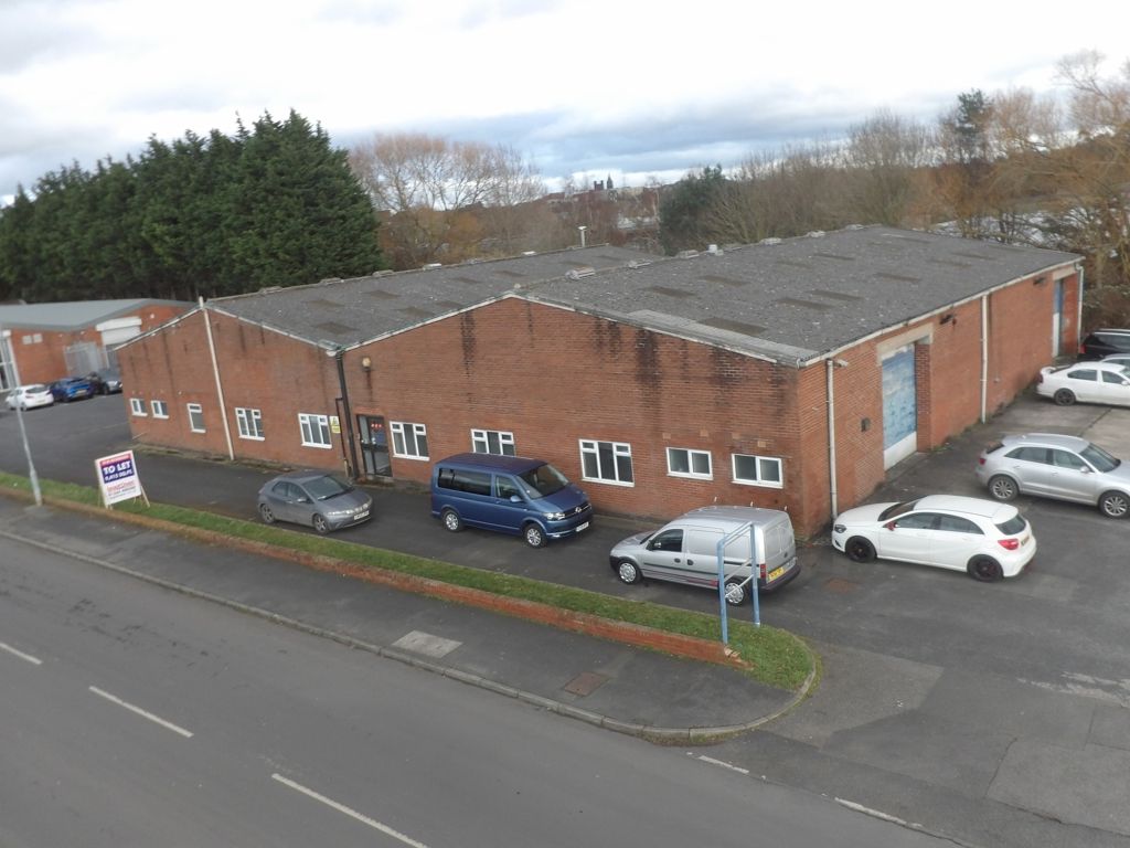 Industrial to let in Hartford Way, Sealand Industrial Estate, Chester CH1, £65,000 pa