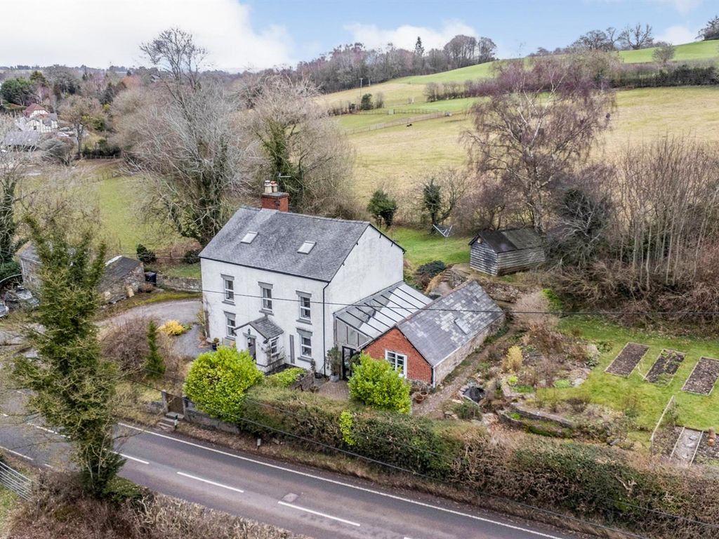5 bed detached house for sale in Trefonen, Oswestry SY10, £550,000