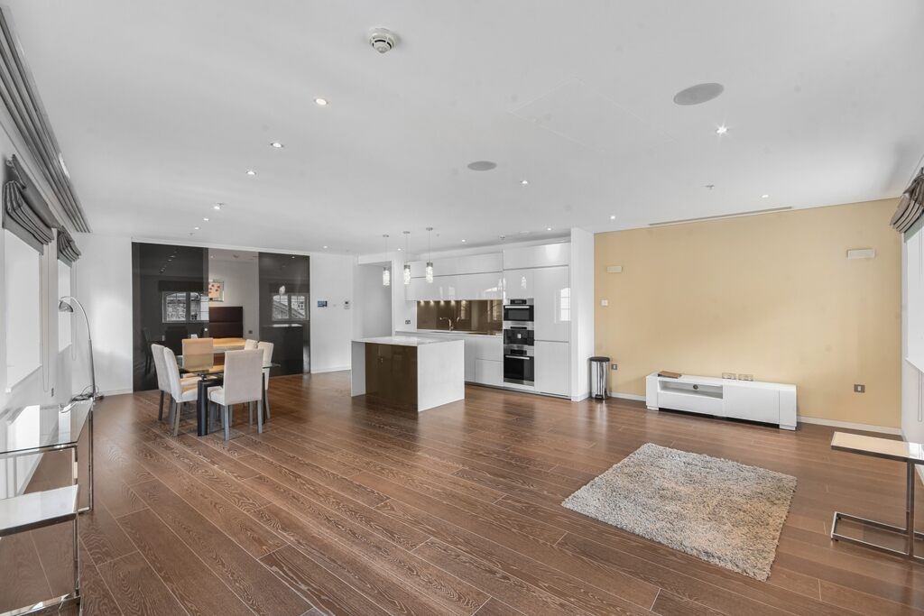3 bed flat for sale in Strand, London WC2R, £2,650,000