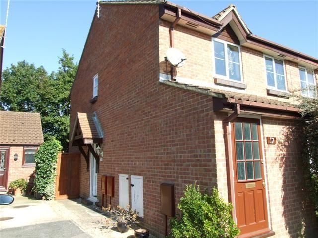 1 bed flat to rent in Harlech Close, Durrington, Worthing, West Sussex BN13, £1,250 pcm