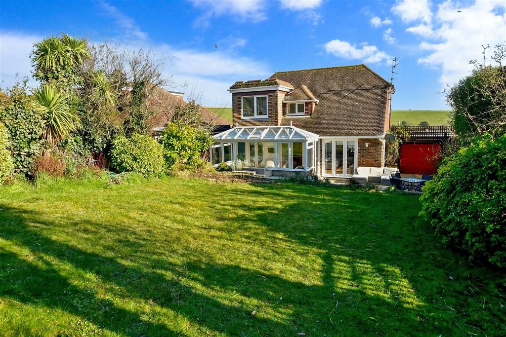 4 bed detached house for sale in Crescent Drive South, Woodingdean, Brighton, East Sussex BN2, £575,000