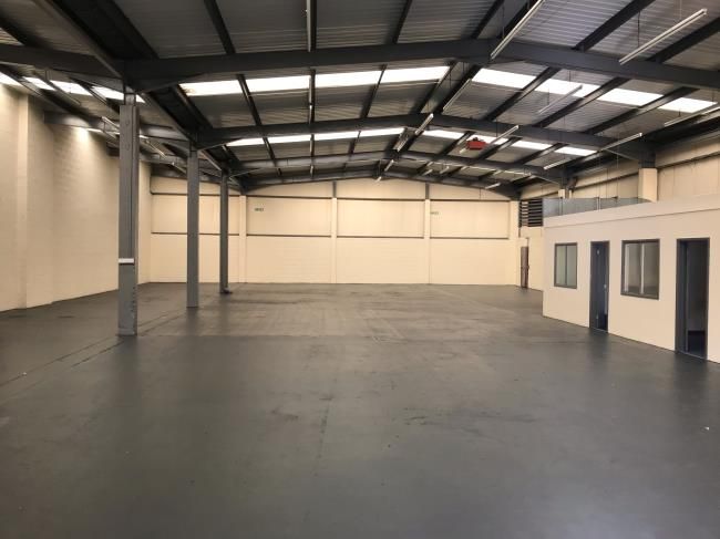 Industrial to let in Penarth Road, Cardiff CF11, £45,750 pa