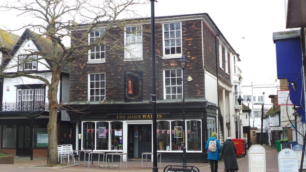 Pub/bar to let in Former John Wallis Pub, Middle Row, Ashford, Kent TN24, £45,000 pa