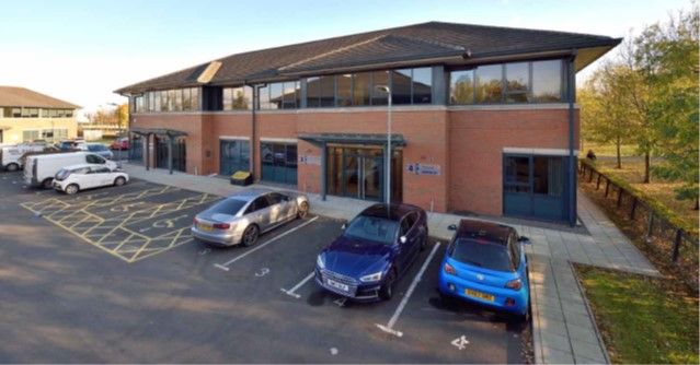 Office to let in 9 Earls Court, Earls Gate Business Park, Roseland Hall, Grangemouth FK3, £12,730 pa