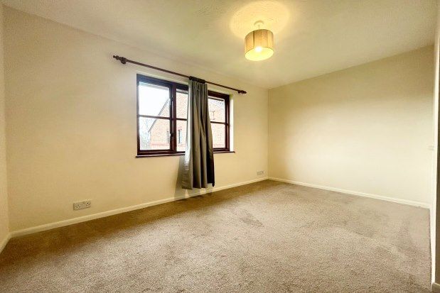 1 bed flat to rent in Humber Road, Dartford DA1, £1,100 pcm